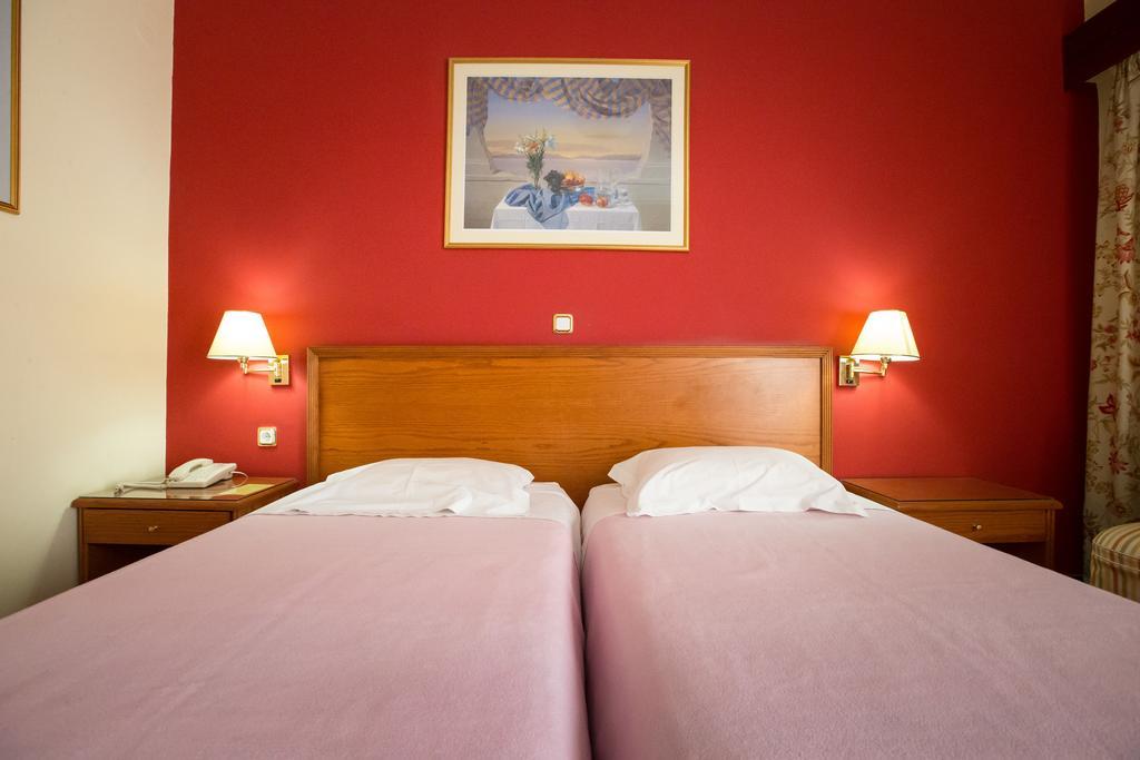 Grand Hotel 라리사 외부 사진