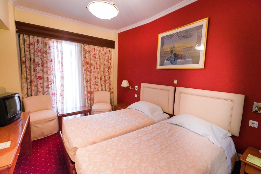 Grand Hotel 라리사 외부 사진