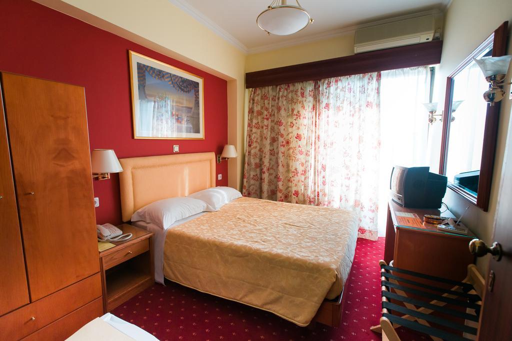 Grand Hotel 라리사 외부 사진
