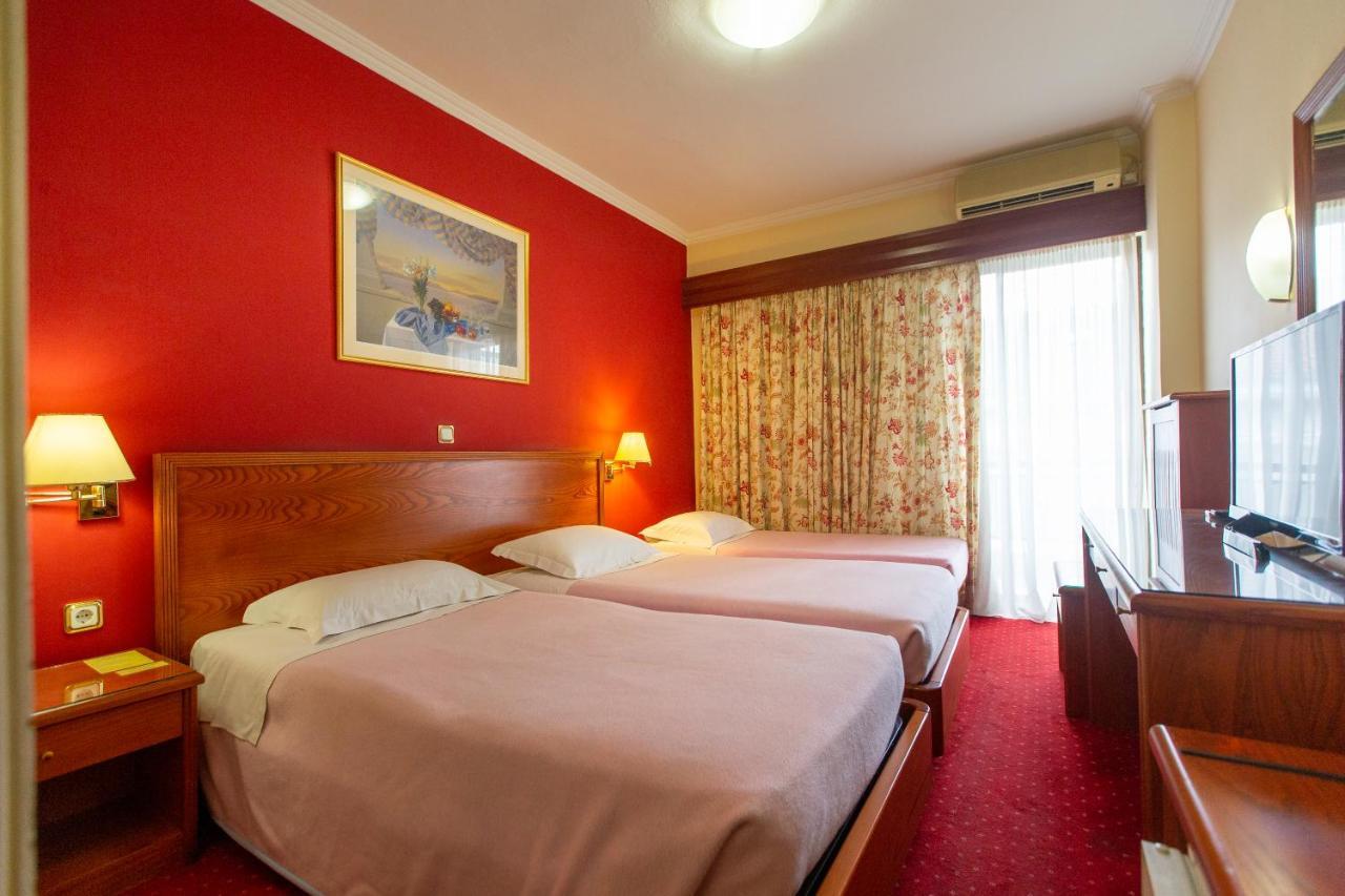 Grand Hotel 라리사 외부 사진