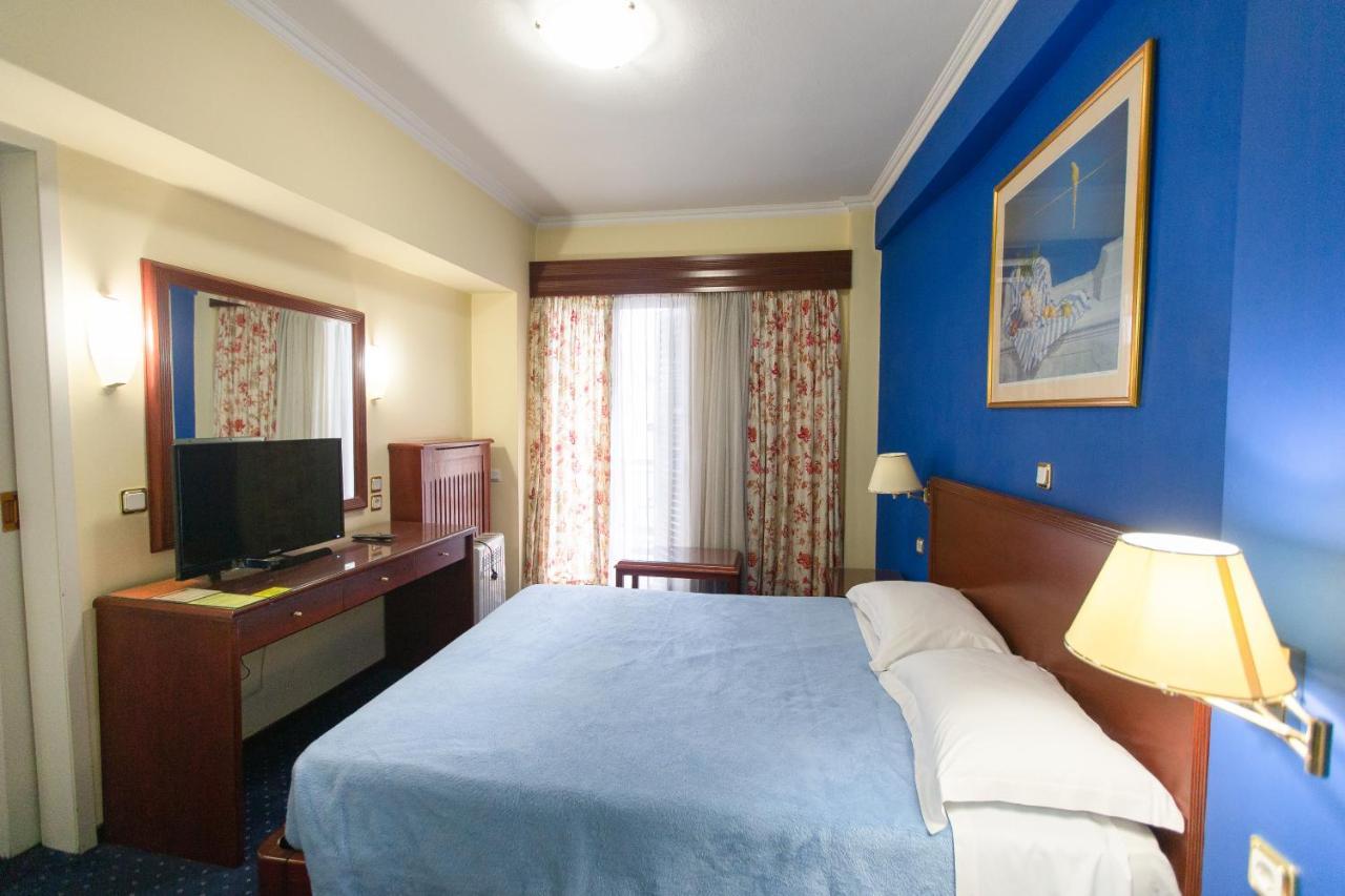 Grand Hotel 라리사 외부 사진